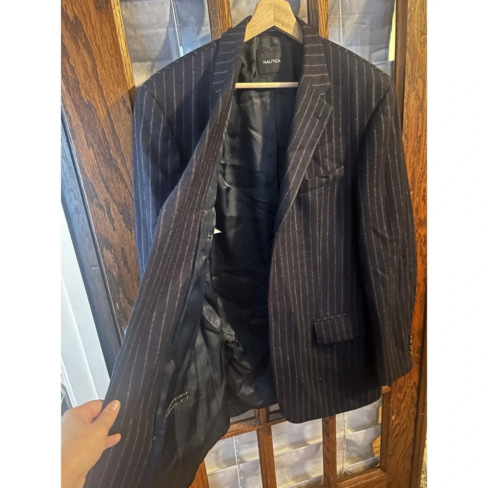 NAUTICA Men's Sz 40L Navy Pin Stripe 100% Wool Sport Coat Jacket Double Vented‎